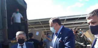 Dodik predao medicinske maske za Oružane snage BiH