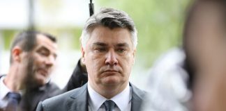 Milanović napustio „proslavu“ Bljeska zbog ustaškog natpisa