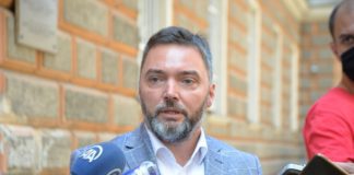 Košarac poručio Turkovićevoj: Zna se čiji su očevi i djedovi bili u Handžar diviziji