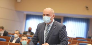 Topić: Ulice čiste zbog Božije volje, a ne rada zimskih službi