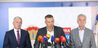 Poziv na sastanak posvađao opoziciju