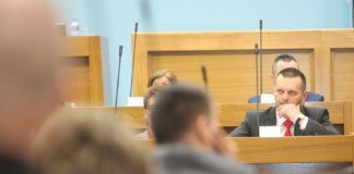 Lukač: MUP u borbi protiv kriminala koristi informacije iz aplikacije „Skaj“