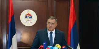 Dodik predložio da Šmit bude proglašen personom non grata