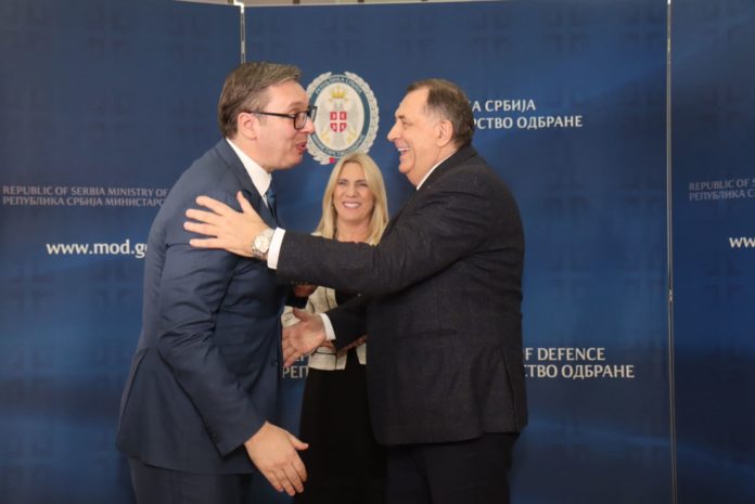 Dodik, Cvijanović i Vučić na prijemu u Domu Garde 1