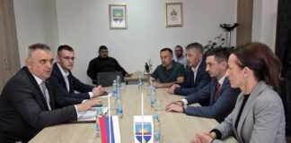 Minić sa Tešićem: Vlada Srpske će pomoći završetak izgradnje vrtića u Pelagićevu