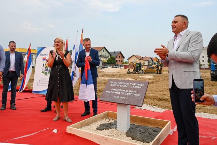 Minić i Cvijanovićeva položili kamen temeljac za novi vrtić u Ugljeviku