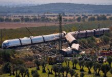 Sudar vozova na brzoj pruzi između Madrida i Andaluzije – najmanje 50 ljudi poginulo, 179 povrijeđeno